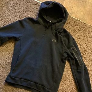 Nike tech color black men’s small